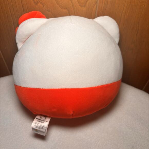 Hello Kitty Squishmallow Red Outfit Plush 2022 Sanrio - Picture 2 of 3